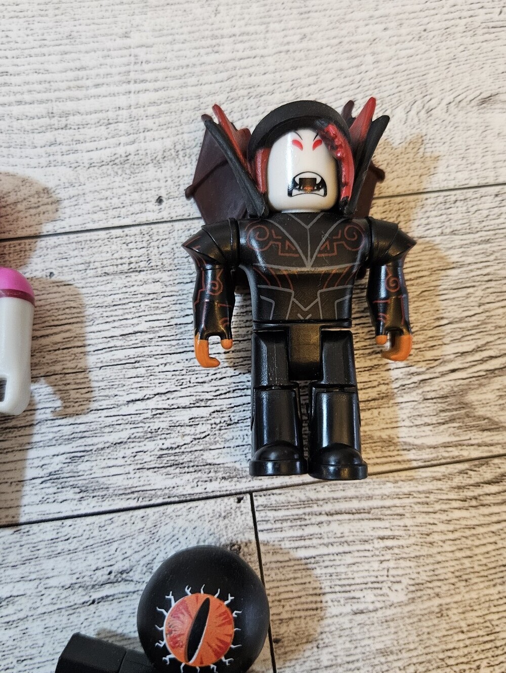 Roblox Lot of 4 Action Figure Toys With Accessories - Picture 5 of 8